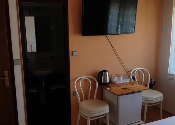And Ivana Apartament Krk Town