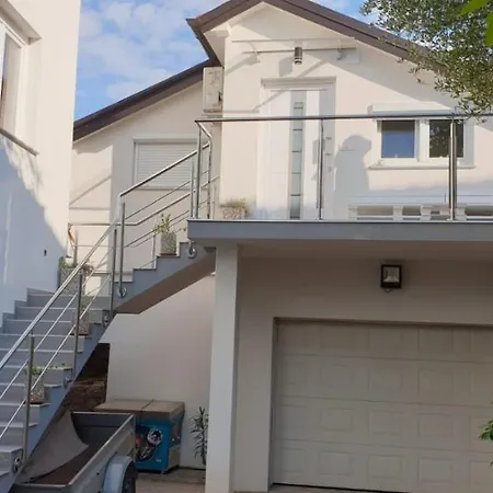 Lägenhet And Ivana *